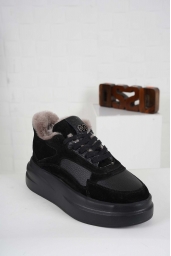 Hakiki Deri Kürklü Siyah Süet-Siyah Kadın Sneaker Ayakkabı 232114103
