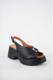 Hakiki Deri Siyah Kadın Dolgu Topuk Sandalet 241229521