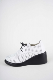 Hakiki Deri Beyaz Kadın Dolgu Topuklu Ayakkabı 261229102