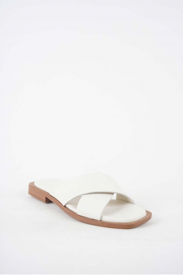 Hakiki Deri Bej Kadın Düz Terlik 251103611