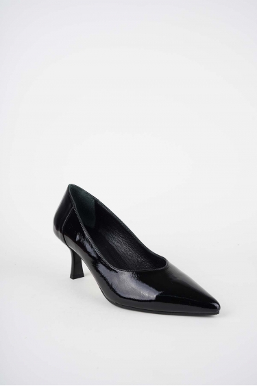 Hakiki Deri Siyah Rugan Kadın Topuklu Ayakkabı 252105100