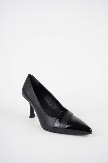 Hakiki Deri Siyah-Siyah Rugan Kadın Topuklu Ayakkabı 252105102