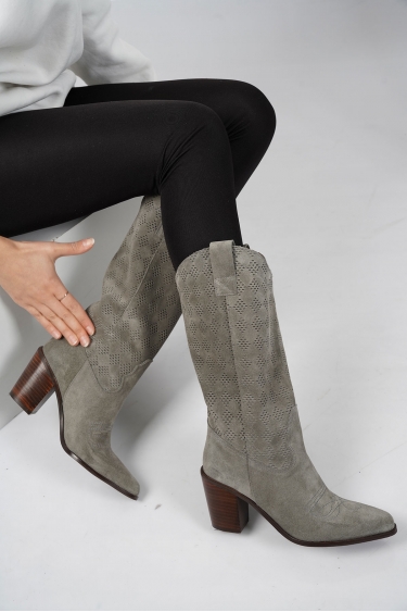 Hakiki Deri Gri Süet Kadın Kovboy Çizme 231110301