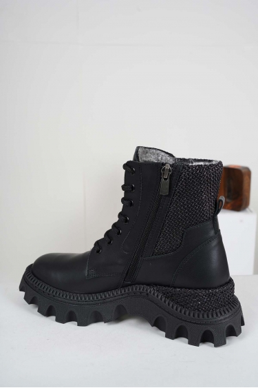 Hakiki Deri Siyah Kadın Postal Bot 242111202