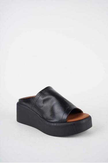 Hakiki Deri Siyah Kadın Dolgu Topuklu Terlik 261114603