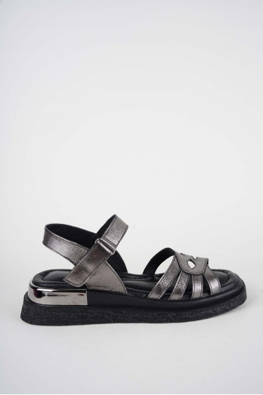 Hakiki Deri Çelik Kadın Düz Sandalet 261118505