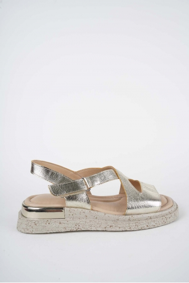 Hakiki Deri Gold Kadın Düz Sandalet 261118508