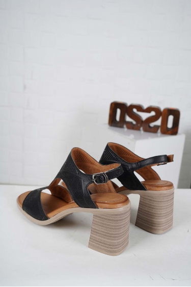 Hakiki Deri Siyah Kadın Yüksek Topuklu Sandalet 241126517