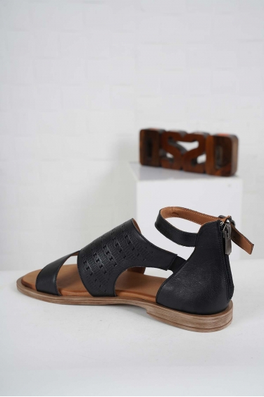 Hakiki Deri Siyah Kadın Düz Sandalet 241126531