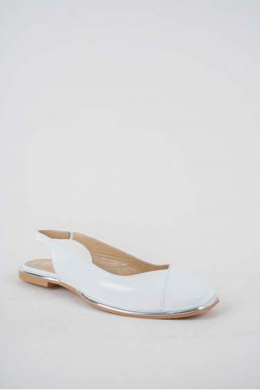 Hakiki Deri Beyaz Rugan Kadın Düz Sandalet 251135501