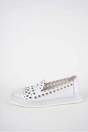 Hakiki Deri Beyaz Sedef Kadın Casual Ayakkabı 261136102