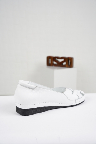 Hakiki Deri Beyaz Kadın Comfort Ayakkabı 221177102