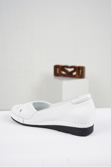 Hakiki Deri Beyaz Kadın Comfort Ayakkabı 221177104