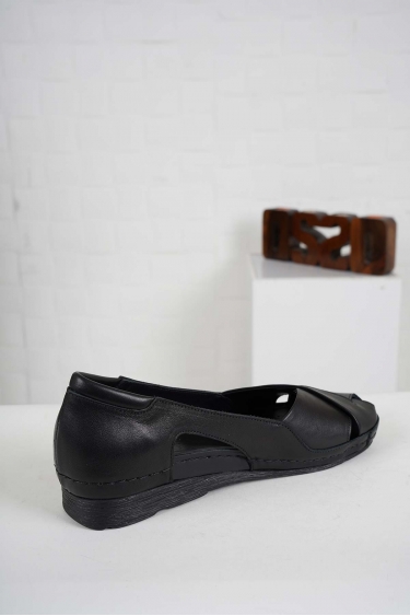 Hakiki Deri Siyah Kadın Comfort Ayakkabı 241177102