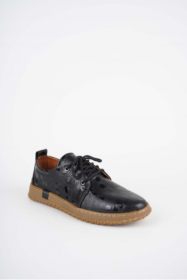 Hakiki Deri Siyah Damla Baskılı Kadın Casual Ayakkabı 252186103