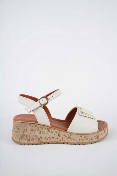 Hakiki Deri Bej Kadın Dolgu Topuklu Sandalet 261186504