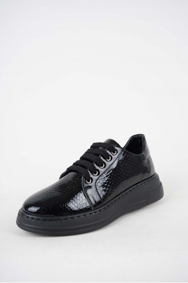 Hakiki Deri Siyah Yılan Baskı Rugan Kadın Casual Ayakkabı 252189100