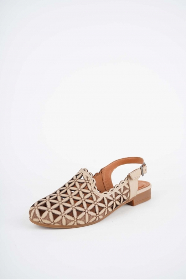 Hakiki Deri Bej Kadın Burun Kapalı Sandalet 261214502