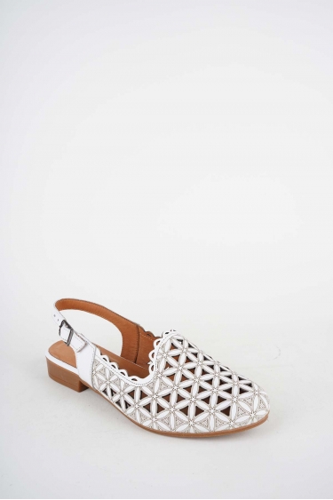 Hakiki Deri Beyaz Kadın Burun Kapalı Sandalet 261214502