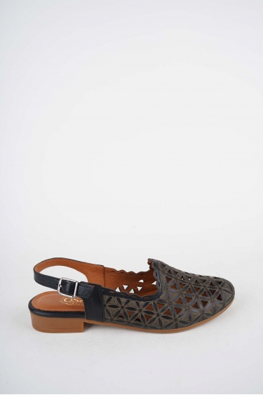 Hakiki Deri Siyah Kadın Burun Kapalı Sandalet 261214502