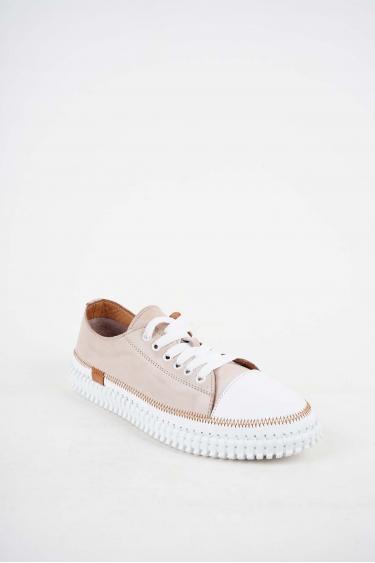 Hakiki Deri Beyaz-Bej Kadın Comfort Ayakkabı 251220103