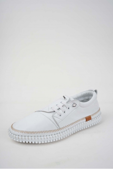 Hakiki Deri Beyaz Kadın Comfort Ayakkabı 251220105