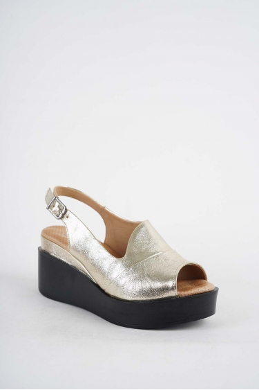 Hakiki Deri Altın Kadın Dolgu Topuk Sandalet 221229502