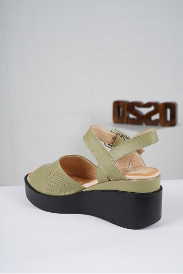 Hakiki Deri Avokado Yeşil Kadın Dolgu Topuk Sandalet 221229504