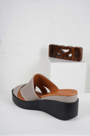 Hakiki Deri Vizon Kadın Dolgu Topuklu Terlik 231229609