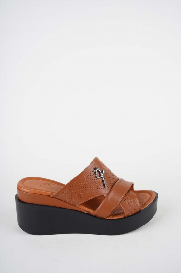 Hakiki Deri Yok Kadın Dolgu Topuklu Terlik 231229609