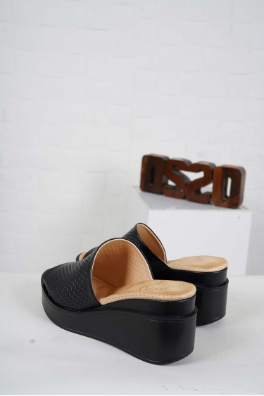 Hakiki Deri Siyah Kadın Dolgu Topuklu Terlik 231229610