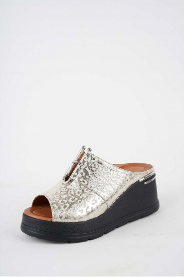 Hakiki Deri Altın Baskılı Kadın Dolgu Topuk Terlik 251229600