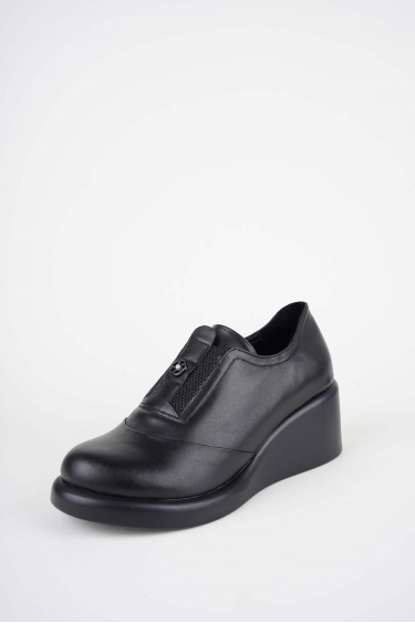 Hakiki Deri Siyah Kadın Dolgu Topuklu Ayakkabı 252229106