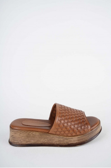 Hakiki Deri Yok Kadın Dolgu Topuklu Terlik 261504Z609