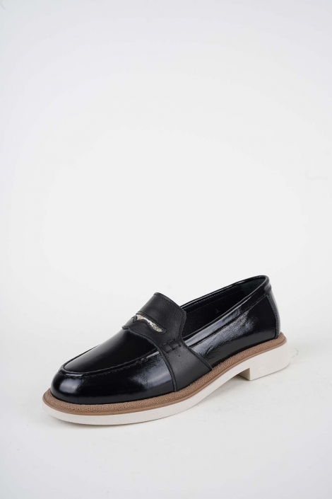 Hakiki Deri Siyah Rugan Kadın Casual Ayakkabı 261108103