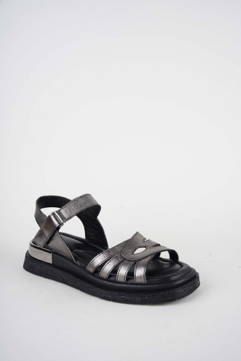 Hakiki Deri Çelik Kadın Düz Sandalet 261118505