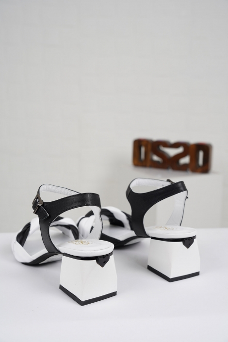 Hakiki Deri Beyaz-Siyah Kadın Topuklu Sandalet 221127524
