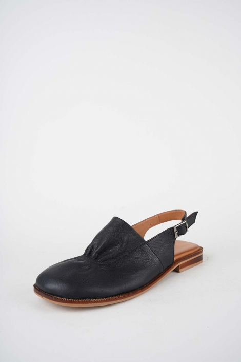 Hakiki Deri Siyah Kadın Burun Kapalı Sandalet 261141507