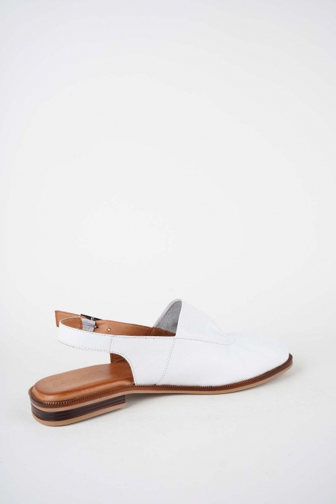 Hakiki Deri Beyaz Kadın Burun Kapalı Sandalet 261141507