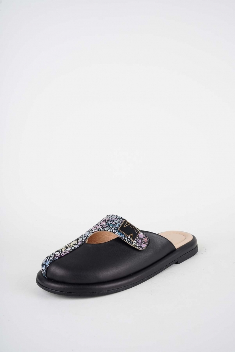 Hakiki Deri Çiçek Baskı-Siyah Kadın Zımbalı Sabo 261162703