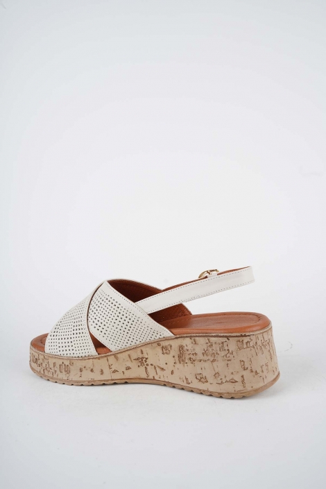 Hakiki Deri Bej Kadın Dolgu Topuklu Sandalet 261186501