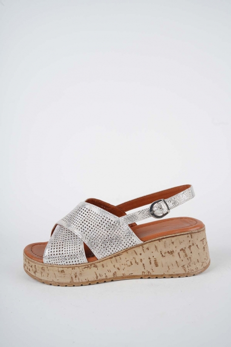 Hakiki Deri Bej Baskılı Kadın Dolgu Topuklu Sandalet 261186501