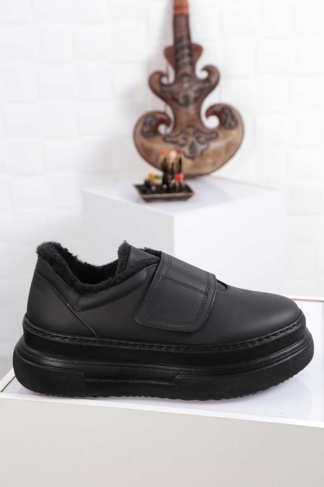 Hakiki Deri Mat Siyah Kadın Sneaker Ayakkabı 212225102