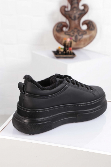 Hakiki Deri Mat Siyah-Siyah Kadın Sneaker Ayakkabı 212225105