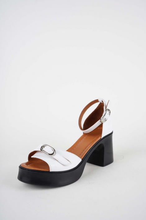 Hakiki Deri Beyaz Kadın Topuklu Sandalet 261229501