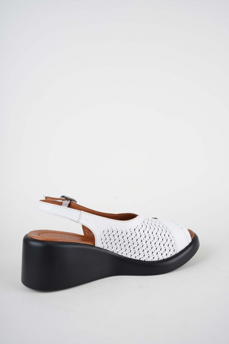 Hakiki Deri Beyaz Kadın Dolgu Topuklu Sandalet 261229509