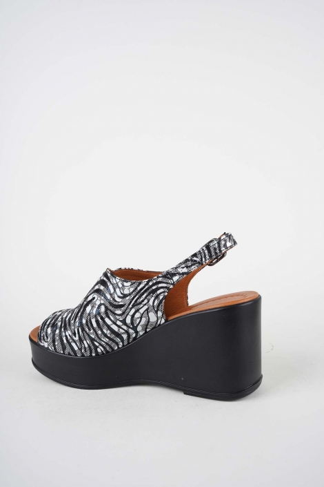 Hakiki Deri Siyah Desen Kadın Dolgu Topuklu Sandalet 261229511