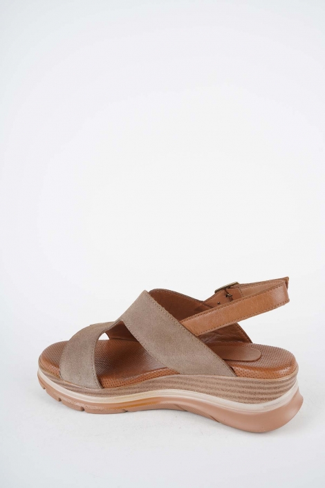 Hakiki Deri Yok Kadın Dolgu Topuklu Sandalet 261504Z509