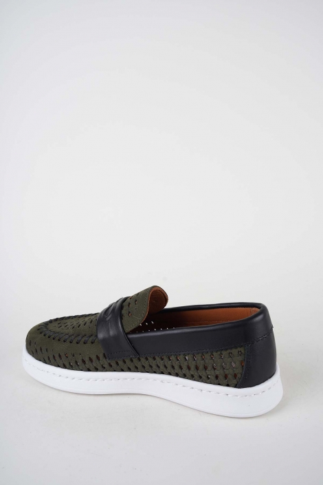 Hakiki Deri Haki Nubuk-Siyah Kadın Makosen Ayakkabı 261507Z103