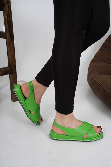 Hakiki Deri Çimen Yeşili Kadın Komfort Sandalet 231100502